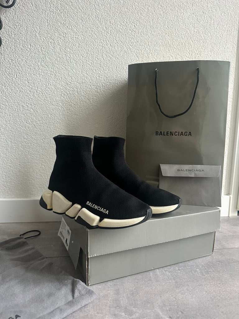 Balenciaga speed, Ophalen of Verzenden, Zo goed als nieuw, Geel, Sneakers of Gympen
