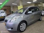 Toyota Yaris 1.3 VVTi Sol MMT Automaat!, Auto's, Gebruikt, 4 cilinders, Origineel Nederlands, Bedrijf