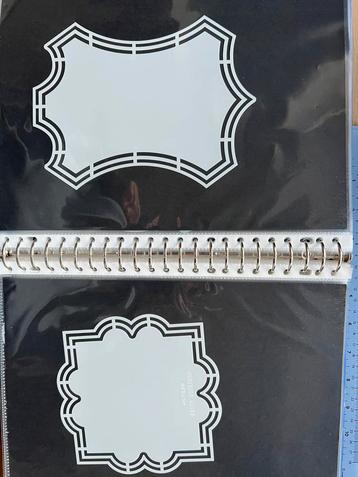 Dutch doobadoo mallen (2) beschikbaar voor biedingen