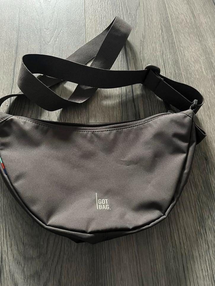 Got Bag Moon Bag Small - Duurzame Schoudertas, Sieraden, Tassen en Uiterlijk, Tassen | Damestassen, Nieuw, Schoudertasje, Zwart