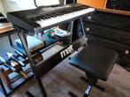 Keyboard elektrisch, 61 toetsen, Zo goed als nieuw, Met standaard, Ophalen
