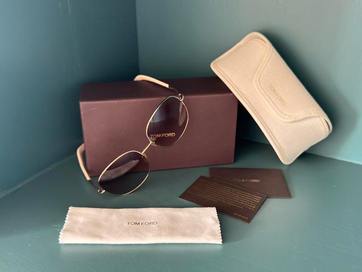 TOM FORD zonnebril bruin - goud, Sieraden, Tassen en Uiterlijk, Zonnebrillen en Brillen | Dames, Zo goed als nieuw, Zonnebril