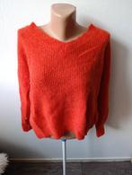 Oranje Off Shoulder Trui - Maat S, Kleding | Dames, Truien en Vesten, Ophalen of Verzenden, Zo goed als nieuw, Maat 36 (S), Oranje