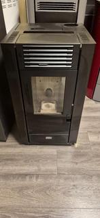 OPRRUIMING! Pelletkachel Artel Menext 8Kw, Ophalen, Gebruikt, Pelletkachel, Vrijstaand