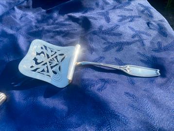 Art Nouveau zilveren  aspergeschep beschikbaar voor biedingen