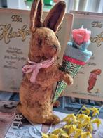 Oude antieke paashaas candycontainer met snoepzak, Ophalen of Verzenden