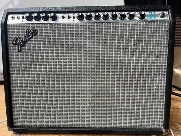 Fender Twin Reverb, Muziek en Instrumenten, Versterkers | Bas en Gitaar, Zo goed als nieuw, 50 tot 100 watt, Ophalen