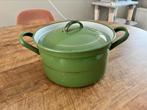 Groene emaille pan Circa 14 cm hoog, Ophalen of Verzenden, Zo goed als nieuw