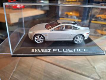 Renault Fluence Concept Car Modelauto beschikbaar voor biedingen