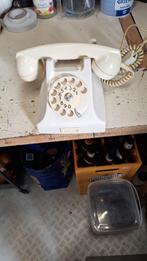 witte bakeliet telefoon (Ericsson) dec. 1962, Telecommunicatie, Ophalen, Zo goed als nieuw, Met draaischijf