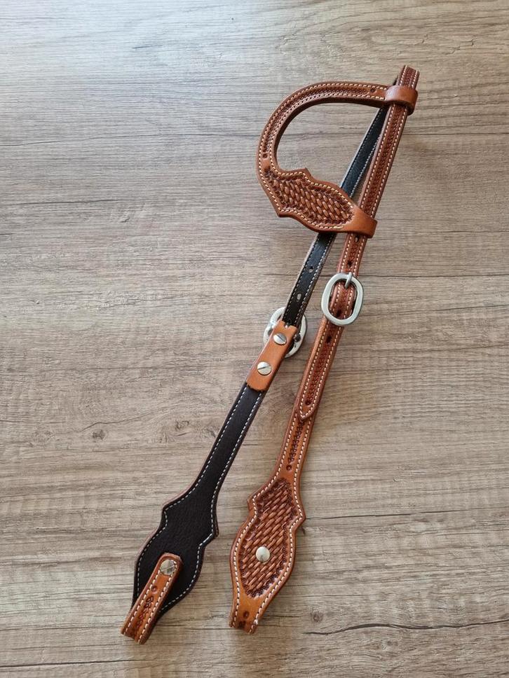 Nieuwe basketweave one-ear western hoofdstel, Dieren en Toebehoren, Paarden en Pony's | Hoofdstellen en Tuigage, Nieuw, Western