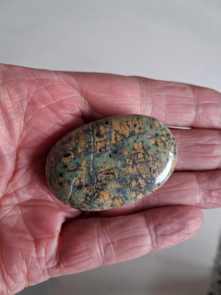 Serpentijn Knuffelsteen, Sieraden, Tassen en Uiterlijk, Edelstenen, Nieuw, Ophalen of Verzenden