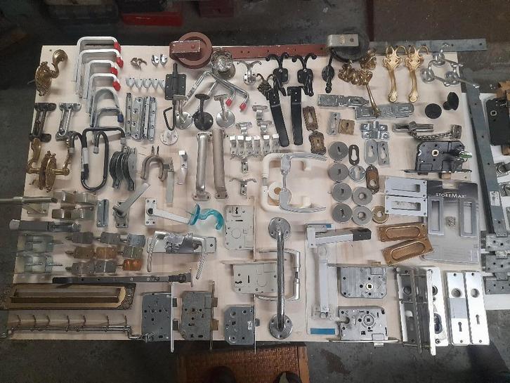 diverse ijzerwaren, Doe-het-zelf en Verbouw, IJzerwaren en Bevestigingsmiddelen, Nieuw, 250 mm of meer, Ophalen