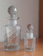 Twee facetgeslepen glazen flesjes, stolpflesjes, H15 & H9cm, Verzamelen, Parfumverzamelingen, Ophalen of Verzenden, Zo goed als nieuw