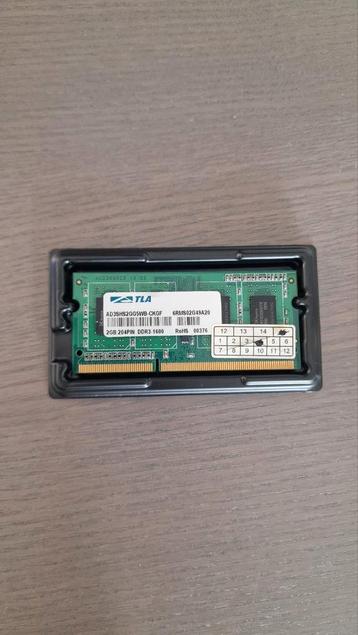 RAM 2 GB DDR 3 - 1600 beschikbaar voor biedingen