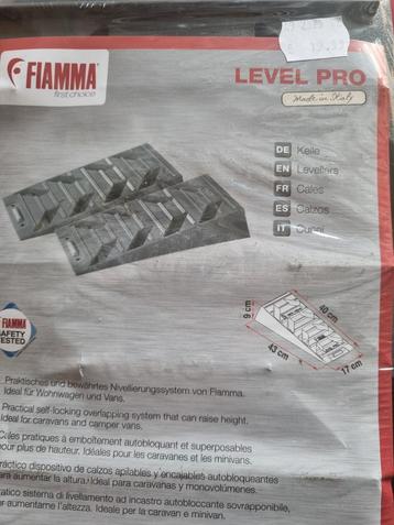 Oprijbokken caravan fiamma level pro nieuw beschikbaar voor biedingen