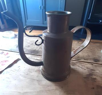 Oud Kannetje te koop beschikbaar voor biedingen