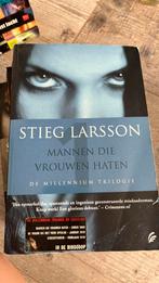 Stieg Larsson - Mannen die vrouwen haten, Scandinavië, Ophalen of Verzenden, Zo goed als nieuw, Stieg Larsson