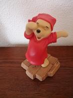 Disney pooh and friends pooh in rode pyjama, Ophalen of Verzenden, Winnie de Poeh of vrienden, Zo goed als nieuw, Beeldje of Figuurtje