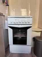 Gasfornuis met oven, Witgoed en Apparatuur, Fornuizen, Ophalen, Gebruikt, 4 kookzones, Gas