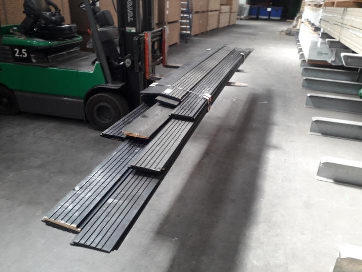 Vuren Geïmpregneerd zweeds rabat zwart. 75 meter., Tuin en Terras, Palen, Balken en Planken, Nieuw, Planken, 250 cm of meer, Hardhout