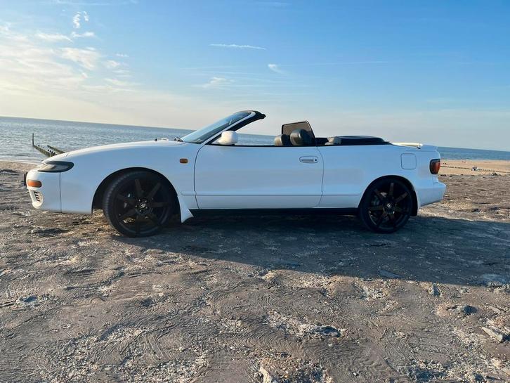 Toyota celica 2.0GT cabriolet 1995 Wit, Auto's, Toyota, Particulier, Celica, ABS, Airbags, Apple Carplay, Bluetooth, Centrale vergrendeling