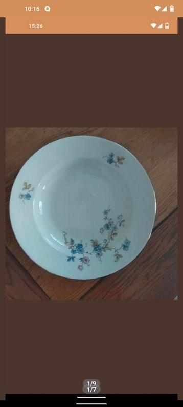 Servies onderdelen blauw/roze bloemetjes  beschikbaar voor biedingen