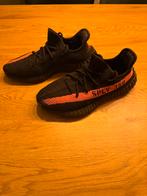 Yeezy Boost 350, Zwart, Ophalen of Verzenden, Adidas Yeezy, Sneakers of Gympen