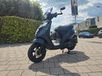 Piaggio Zip 45 4TAKT FULL MIDNIGHT BLUE 1E EIGENAAR GARANTIE, Ophalen, Zo goed als nieuw, Piaggio