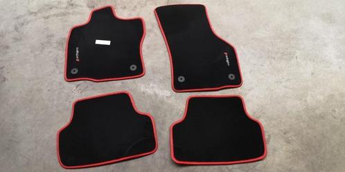 Nieuwe Oettinger vloermatten voor de Golf 7 en Golf 8, Auto diversen, Tuning en Styling, Ophalen of Verzenden