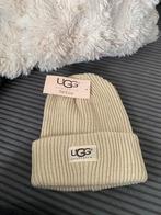 UGG beanie nieuw, Ophalen of Verzenden, Zo goed als nieuw, Overige maten, Muts