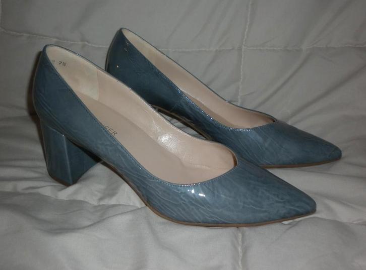 pumps maat 41 merk : Peter Kaiser, Kleding | Dames, Schoenen, Zo goed als nieuw, Pumps, Grijs, Ophalen of Verzenden