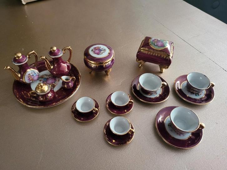 Limoges Miniatuurserviesje - Onbeschadigd!, Verzamelen, Porselein, Kristal en Bestek, Zo goed als nieuw, Compleet servies, Porselein