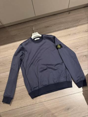 Stone island sweater M beschikbaar voor biedingen