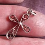 Zilveren Crucifix Kruisje Filigrain Zilver, Sieraden, Tassen en Uiterlijk, Kettinghangers, Gebruikt, Verzenden, Kruis of Symbool