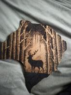Houtbranden Kunstwerk - Hert in Bos, Antiek en Kunst, Ophalen of Verzenden