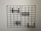 2 Zwarte metalen rekken met schapjes/mandjes, Ophalen, Zo goed als nieuw, Overige typen
