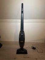 AEG QT7 steelstofzuiger - Accu aan vervanging toe, Gebruikt, Stofzuiger, Ophalen of Verzenden, Minder dan 1200 watt