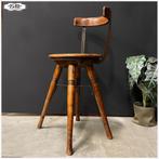 Oud eikenhouten kruk Stoel, Ophalen, Gebruikt, Bruin, Nb