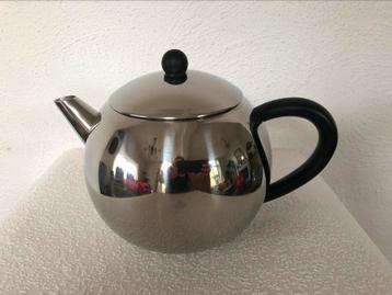 Dubbelwandige theepot 1 ltr beschikbaar voor biedingen