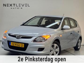 Hyundai I30 1.4i Blue Active Cool Airco Nieuwe Apk beschikbaar voor biedingen