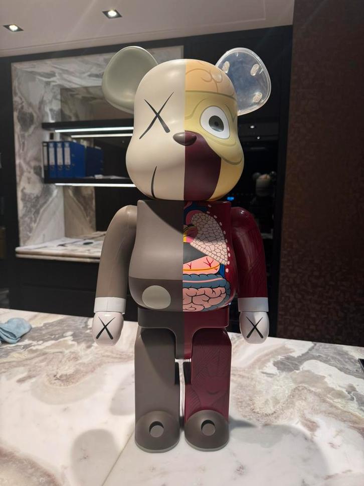 Kaws Bearbrick 1000% origineel, Verzamelen, Poppetjes en Figuurtjes, Zo goed als nieuw, Ophalen