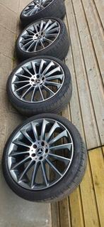 Mercedes velgen met pirelli pzero banden 255/35/19, Auto-onderdelen, Banden en Velgen, Gebruikt, 255 mm, Banden en Velgen, Personenwagen