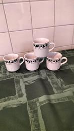 4 Koeien bekers  - nieuw ., Ophalen of Verzenden, Nieuw, Overige stijlen, Kop(pen) en/of Schotel(s)