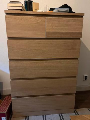 Chest with 6 drawers