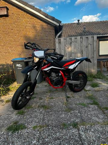 Beta rr125 lc A1 kenteken 125cc Supermoto beschikbaar voor biedingen
