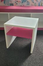 Nachtkastje, Ophalen