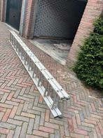 Ladder 2 delig, Doe-het-zelf en Verbouw, Ladders en Trappen, Ophalen, Zo goed als nieuw, 4 meter of meer