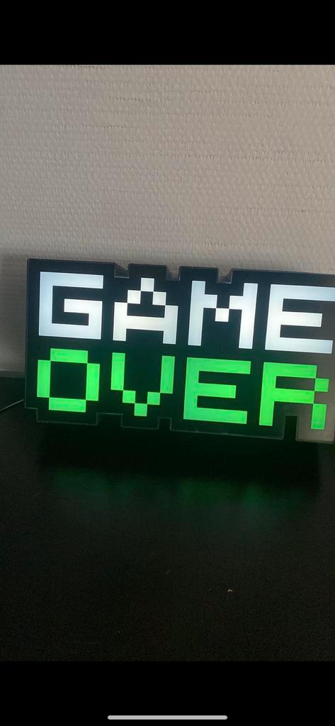 🕹️ Te Koop: “Game Over” Lamp, Doe-het-zelf en Verbouw, Bouwverlichting, Zo goed als nieuw, Lamp, Minder dan 50 watt, Ophalen of Verzenden