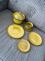 Leuke servies set, Ophalen of Verzenden, Zo goed als nieuw, Keramiek, Compleet servies